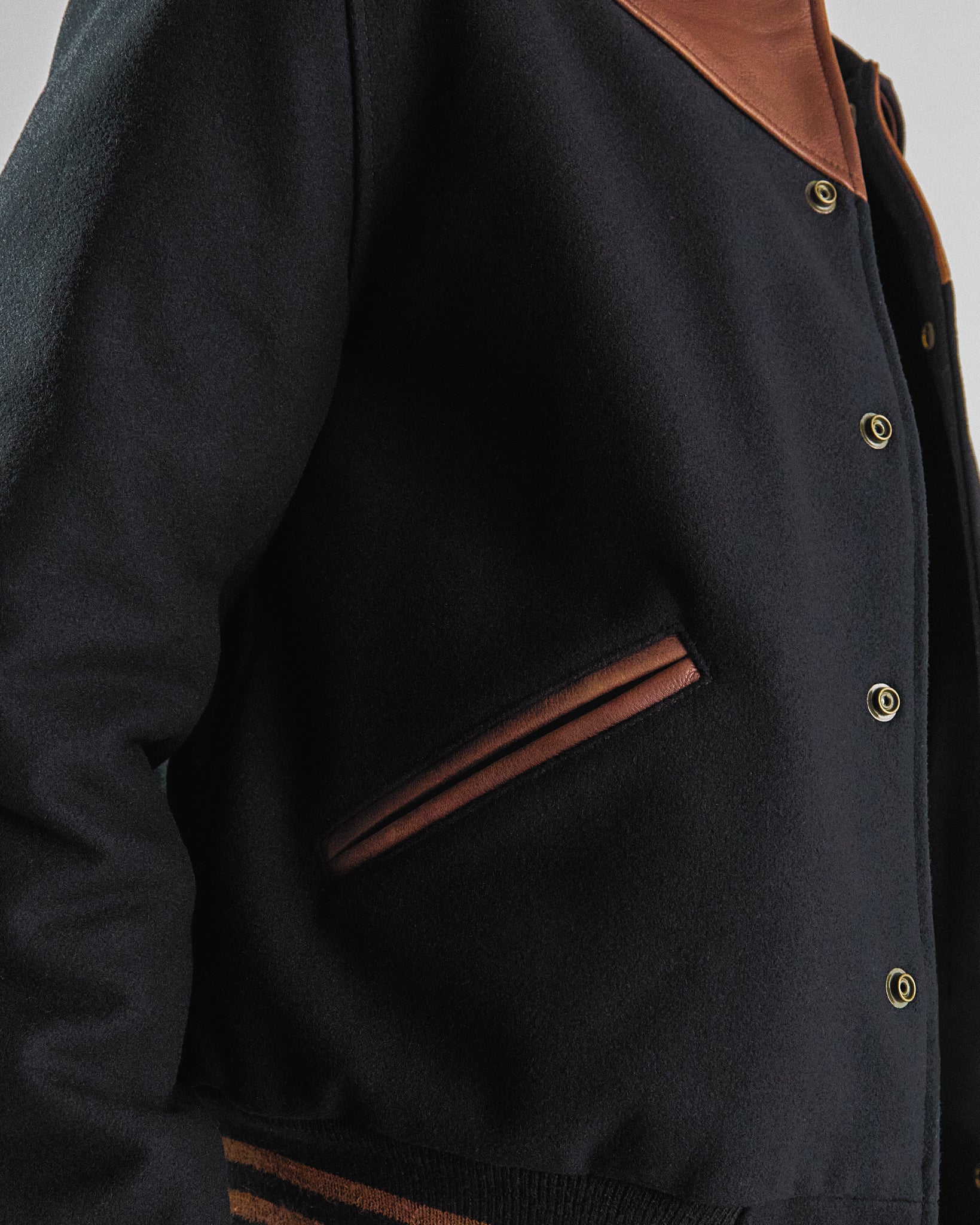 THE LOBOS - Western Varsity Jacket Black/Espresso Classic Fit